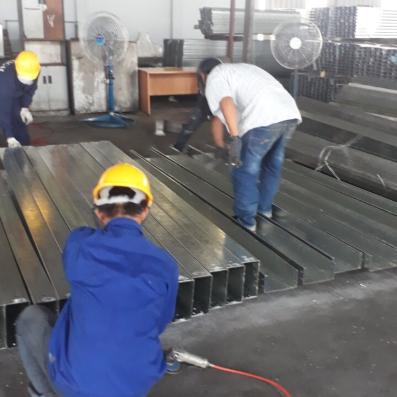 BỐC XẾP KCN VĨNH LỘC 2