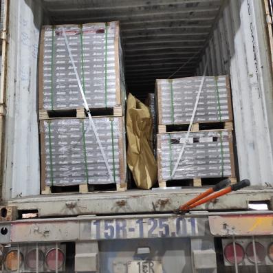 Bốc xếp tại KCN Đức Hoà