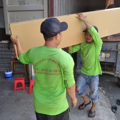 Bốc xếp khu công nghiệp cát lái 2